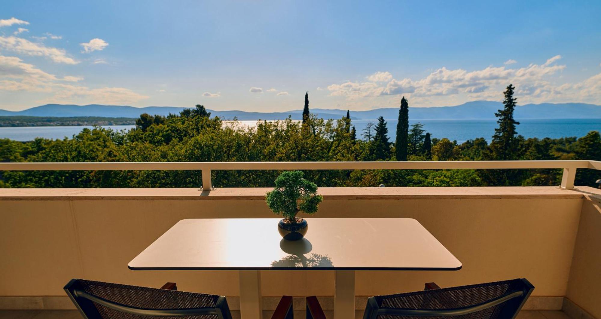 Malinska Green Apartments Екстериор снимка